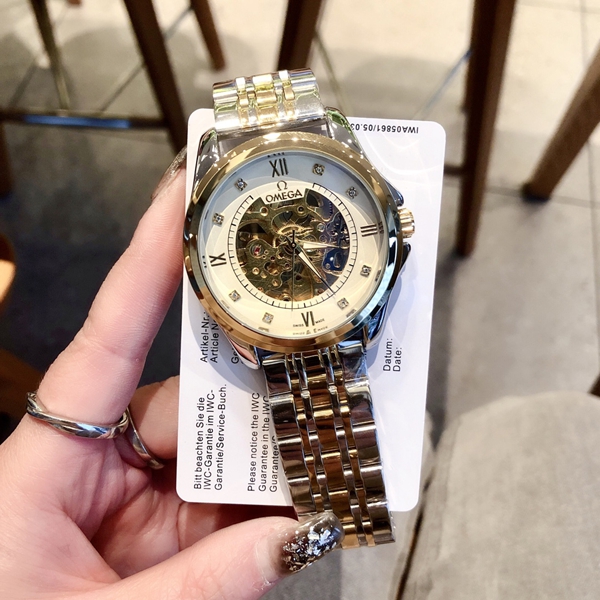 ブランド時計角部分ディテール